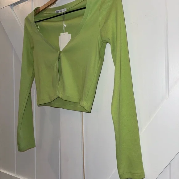 ZARA Light Green Ribbed Single Button Open Front Long Sleeve
Cardigan Top - Picture 7 of 9